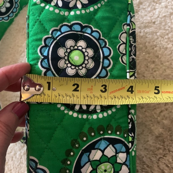 VERA BRADLEY purse!  Retired pattern!  “Cupcakes”. - Picture 7 of 7